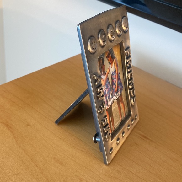 NWT Picture frame with stand Me and My Friends - Picture 3 of 8